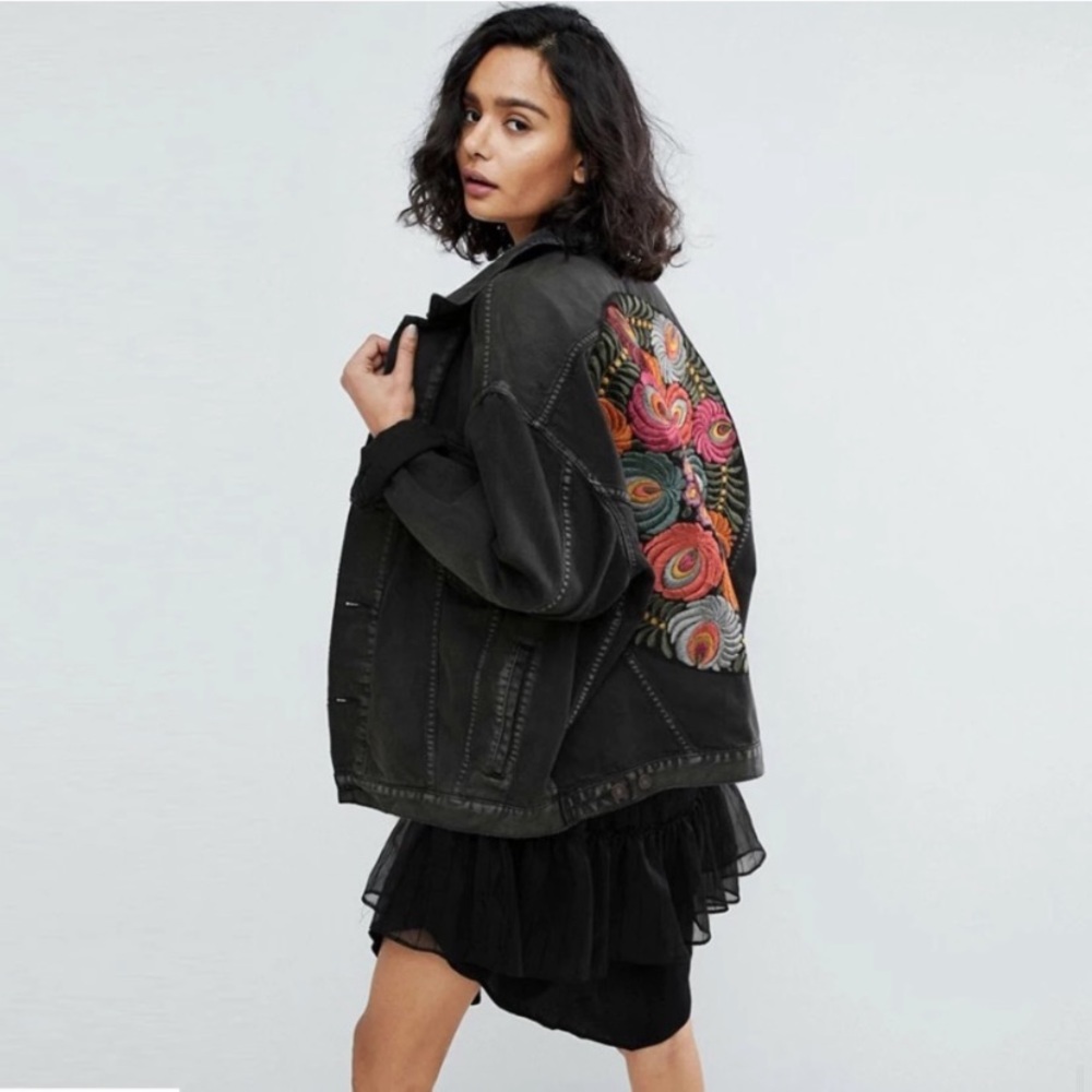 5 Star Rated New Bohemian Embroidered Denim Jean Jacket - Picture 7 of 17